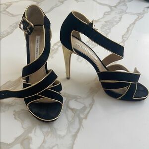 Diane von Furstenberg Black and Gold Heels size 9.5